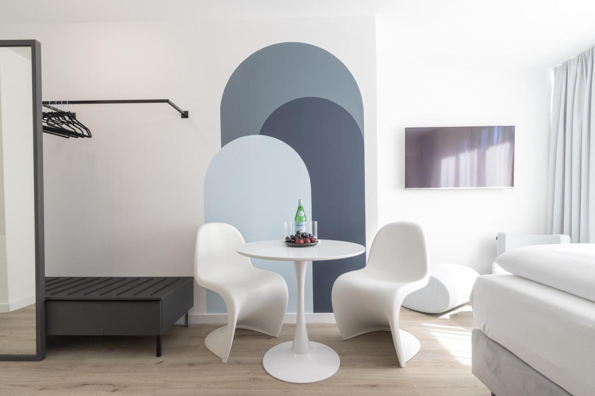 Zzzpace Smart-Hotel Κρέφελντ Εξωτερικό φωτογραφία
